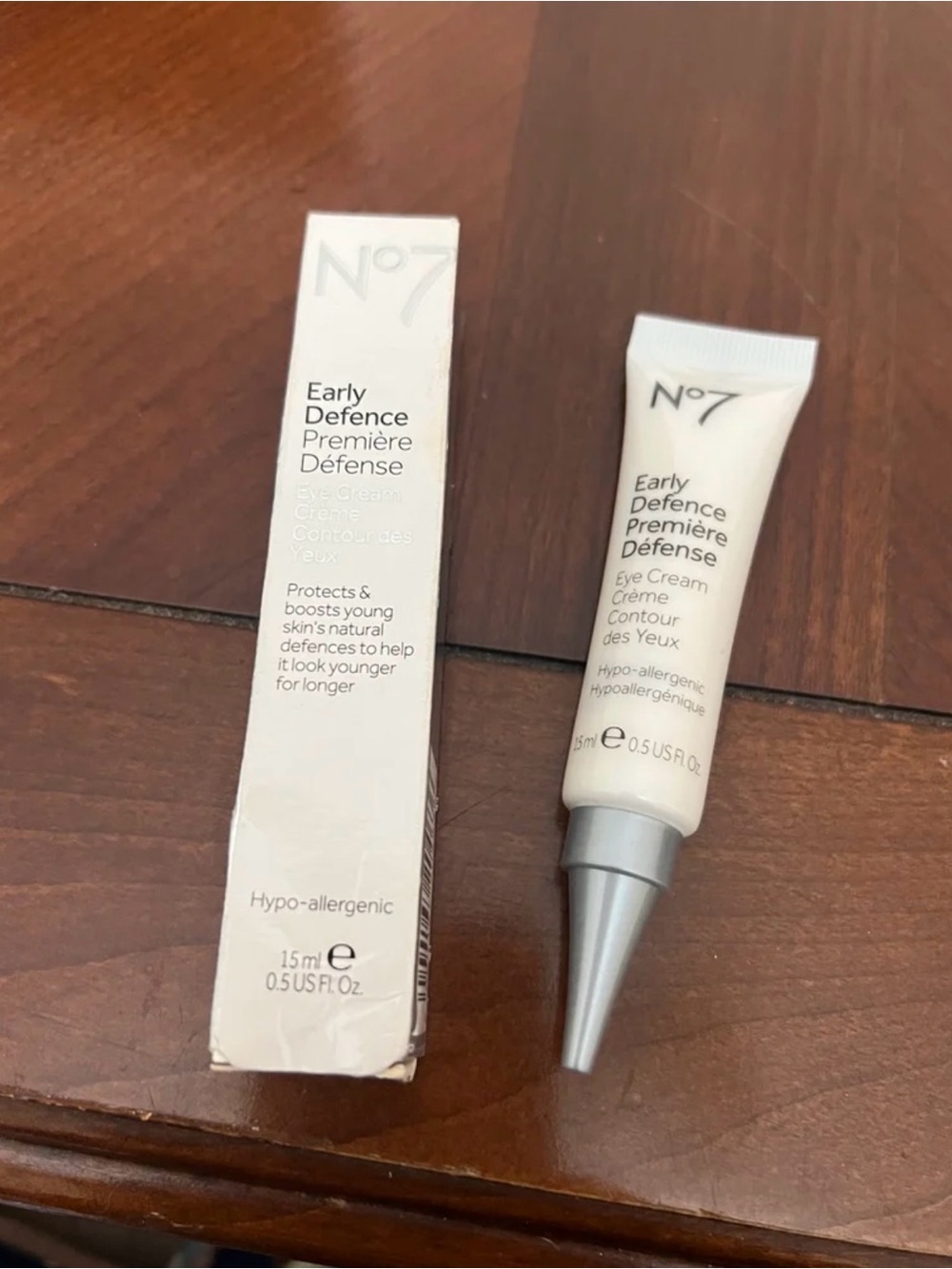 Lancome No7 Early Defence Eye Cream - White and Silver